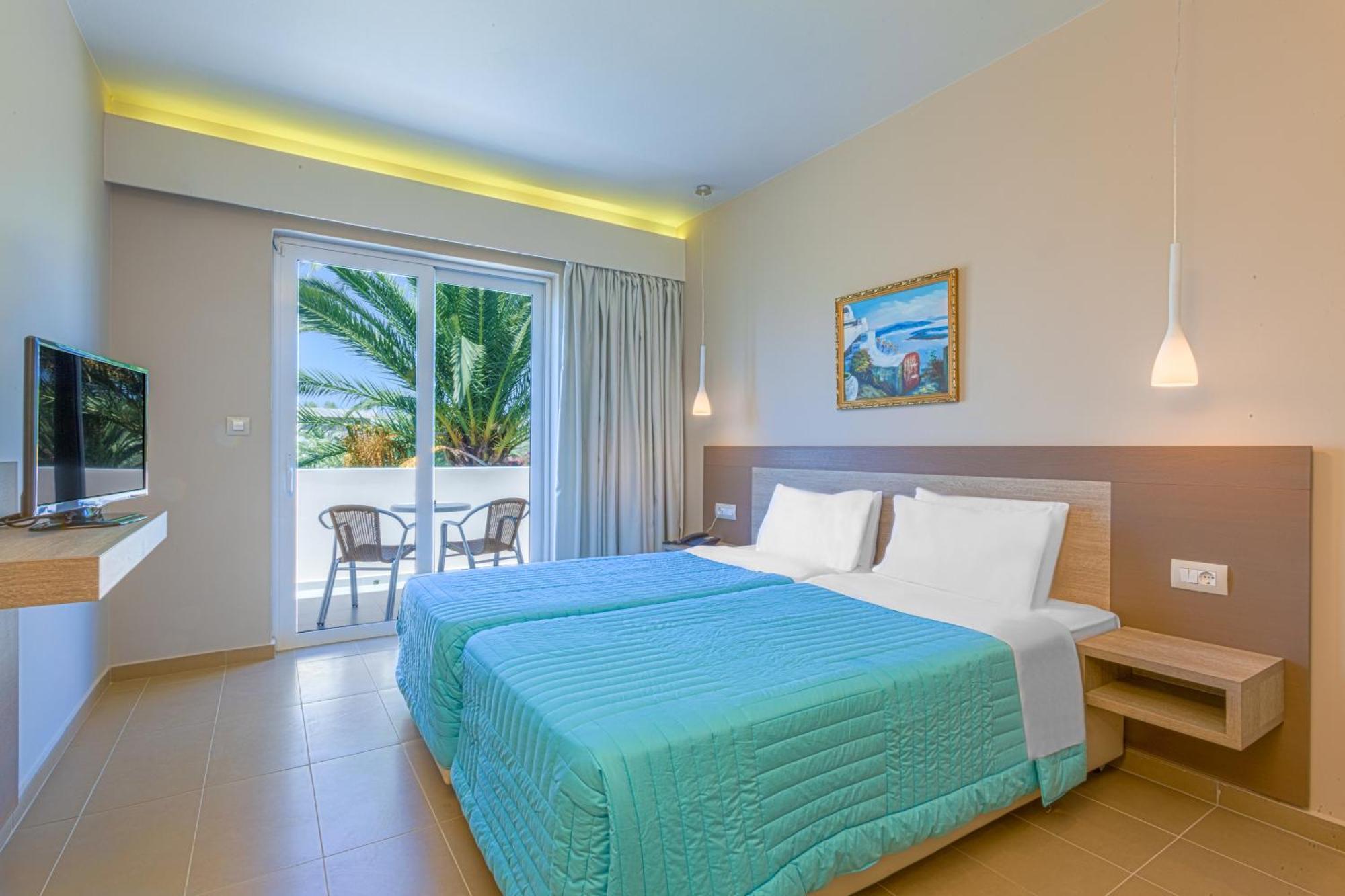 Hotel Esperia 马尔马里 外观 照片